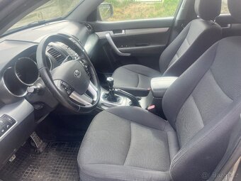 Prodám KIA Sorento 2.2CRDI 145kw , manuál , - 6