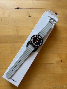 Zánovní Samsung S24 Ultra + zánovní Galaxy Watch 7 44mm - 6
