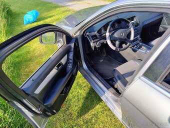 Mercedes Benz c220 - 6