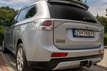 Mitsubishi Outlander 2.2 DI-D ClearTec - 6