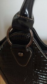 Kabelka černá lesklá značka Jenny Fairy - 6