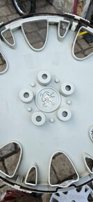 Poklice Peugeot 16" - 6