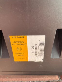 Autosedačka s ISOFixem otočná do strany - 6