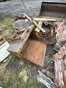 Kolový otočný bagr TAKEUCHI TB 295W - 6