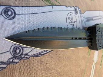 Microtech Combat Troodon Delta Frag Dagger Full Serrated - 6