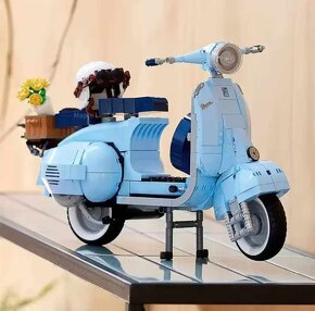 Stavebnice Vespa 125 - 6