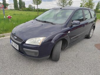 Ford Focus 1.6 66kW Kombi Nafta - nutná oprava - 6