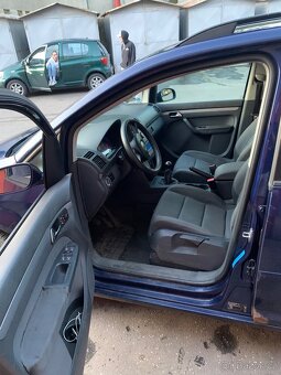 Vw touran 2.0 TDI - 6