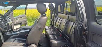 Ford Raptor 6,2 L 8 V - 6