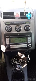 Volkswagen Touran - 6