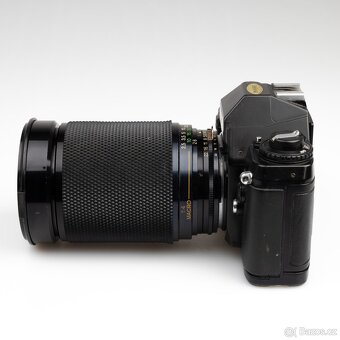 Nikon F-301 + objektiv 28-200mm f/3,8-5,5 - 6