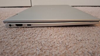 Dell Inspiron 13z (7306) Touch Silver,i5,8GB RAM,512GB SSD, - 6