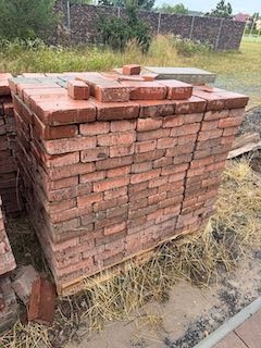 KRÁSNÁ ZÁMKOVÁ DLAŽBA - 6