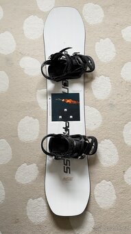 Dětský sbowboard Burton 125cm + boty - 6