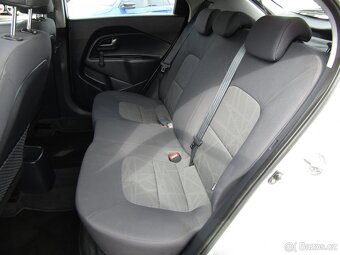 Kia Rio 1.1CRDi , 55 kW nafta, 2012 - 6