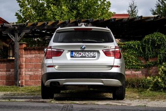 BMW X3 xDrive 20d A/T - 6