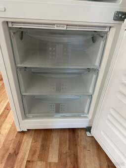 Lednice s mrazákem Liebherr (253) BioFresh - 6