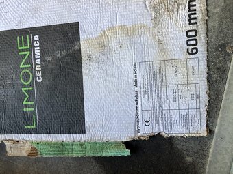 Keramická dlažba antracit 60x60cm 200kč/m2 - 6