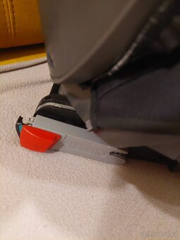 Autosedačka Römer - 6