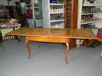 Starý rozkládací stůl - 6