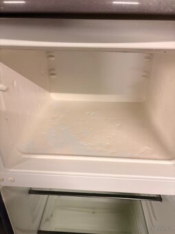 Lednička  s mrazákem Electrolux - 6