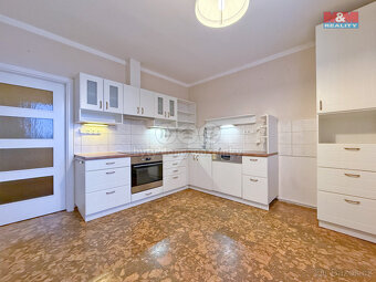 Prodej bytu 4+1, 83 m², Jindřichův Hradec, ul. Kosmonautů - 6