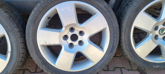 Alu kola originál Škoda Superb 5x112 7x17 ET37 3U0 601 025 - 6