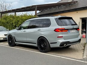 Bmw x7/x5 275/40r22 315/35r22 - 6