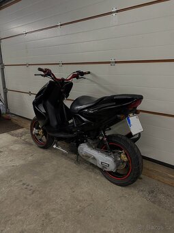 Yamaha aerox - 6