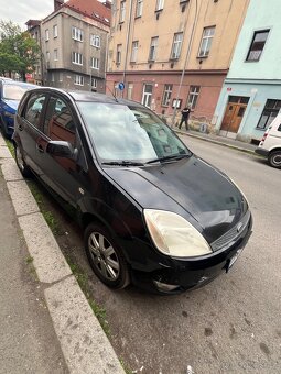 Ford Fiesta 2005 - 6