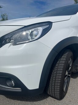 Peugeot 2008, 1.2 PureTech - 6