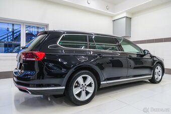 Volkswagen Passat b8 2020 2.0TSI 140kW Elegance CZ 1.maj - 6