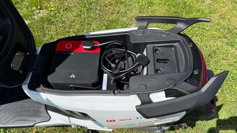 Elektro skútr NIU MQi+SPORT - 6