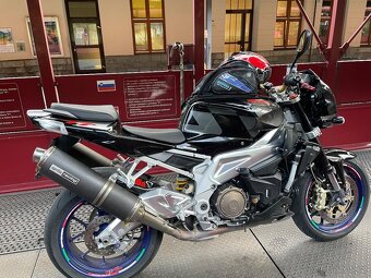 Aprilia Tuono 1000R - 6