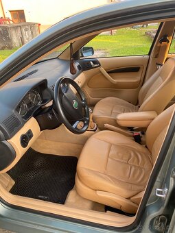 Škoda Octavia 1.9 TDi 81 kW L&K - 6