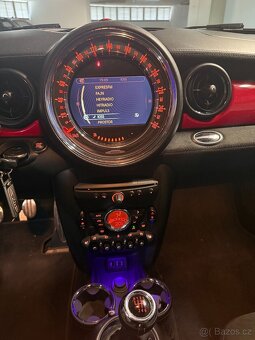Mini Cooper JCW R58 - 6