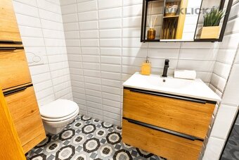 Pronájem bytu 2+kk, 59 m2, Praha - Vršovice - 6