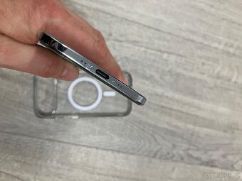 IPhone Air, 256 GB, bílá barva - 6