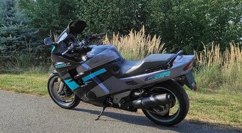 Honda CBR 1000 F - 6