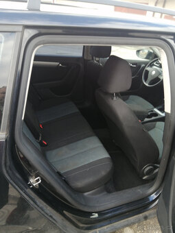 VW passat B7 2012 1.6 TDI - 6