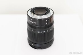 Nikon Z 24-70 mm f/4 S - 6