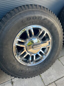 Hummer H3 - 6