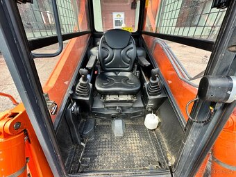LOCUST 753 power 45 kW - 6