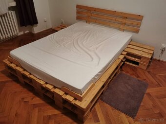 Paletová postel - 6