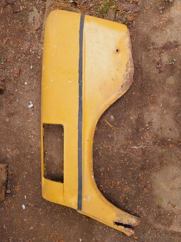 Mix 9 kusů blatníků na Škoda 100 nebo 110R - 6