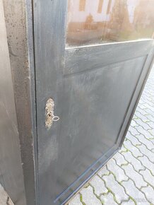 Starožitná skříň - 6