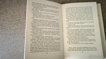 Kniha Lovci mamutů, Psohlavci, Zapadlí vlastenci - 6