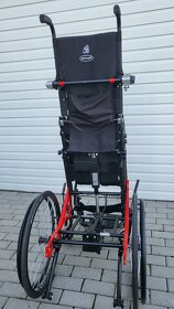 invalidni vozík 40cm 44cm s elektrickou vertikalizaciou - 6