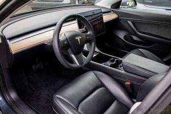 Tesla Model 3 Long Range - 6