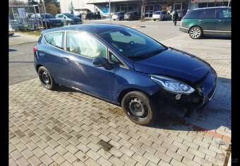 Ford fiesta 2018 1.5 tdci - 6